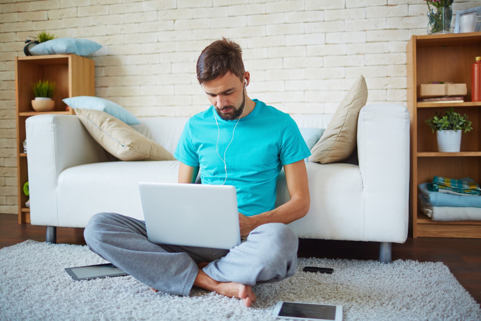 Niezawodny i szybki Internet dla firmy? Sprawdź ofertę KaspolNet!