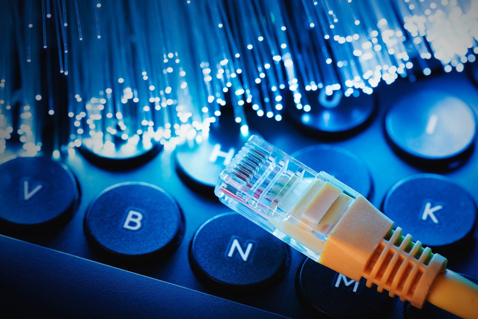 Internet fiber – co to takiego?